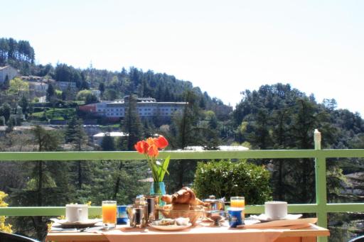 Hotel Saint Jacques - Housity
