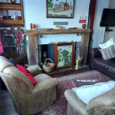 New Row Cottage - Housity