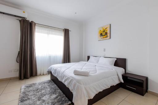 Accra Fine Suites - Holi Flats Airport Residential - Housity