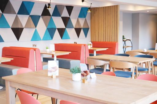 Holiday Inn Express, Chester Racecourse, an IHG Hotel - Housity