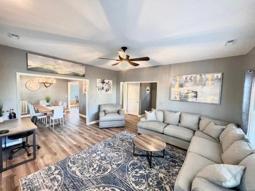 Beautiful, Spacious, Hidden Gem In Heart Of Wilmington - Housity