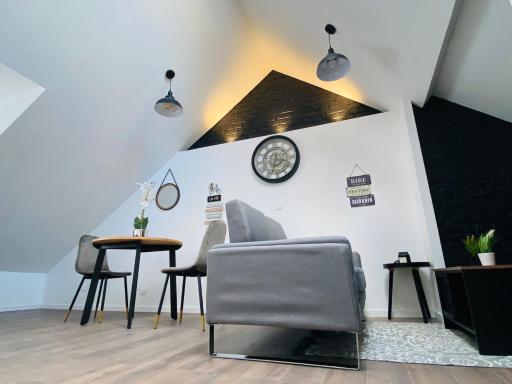 Charmant T2 atypique Industriel - Housity