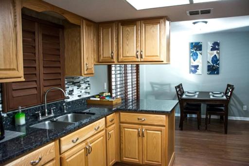 Relaxing 3 bedroom house with pool - Housity