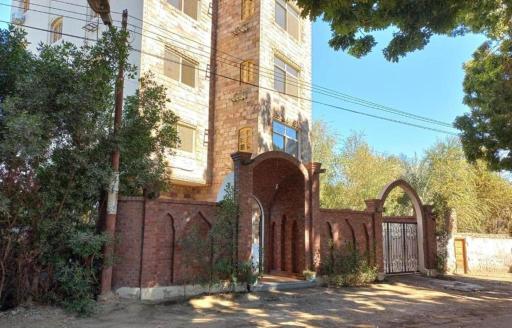 Embrace Guest House - Housity