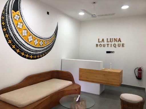 La Luna Boutique Dhangethi - Housity