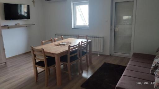 Apartmani Čiča - Housity
