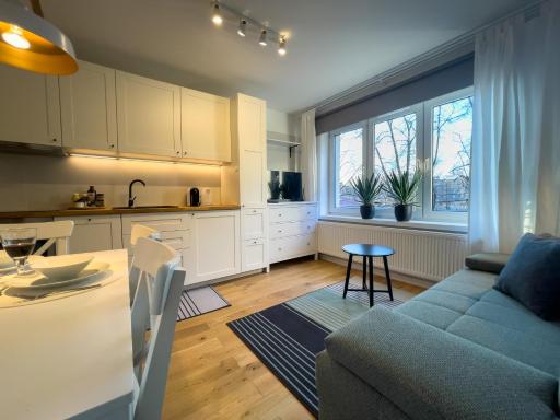 URBAN APARTMENTS Studio No 4A, FREE PRIVATE PARKING, Self CHECK-IN - Housity