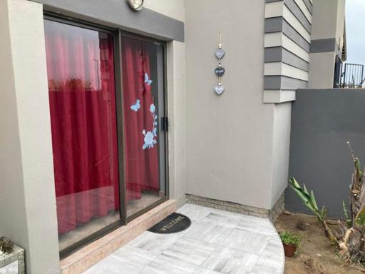 Daffodil Self Catering and Accommodation B - Housity