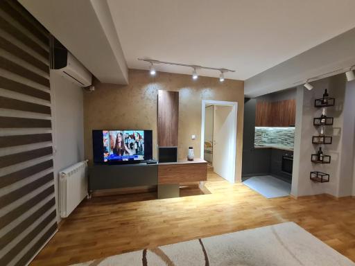 Marand Apartment - Housity