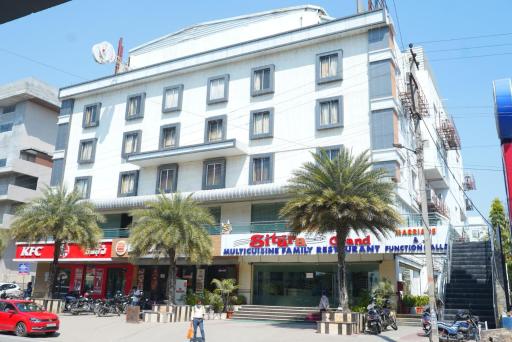 Hotel Sitara Grand L.B. Nagar - Housity