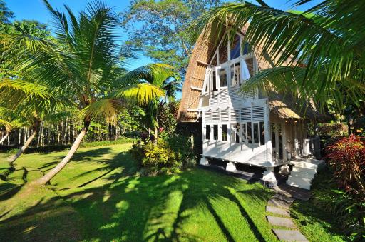 Jendela Di Bali Villa - Housity