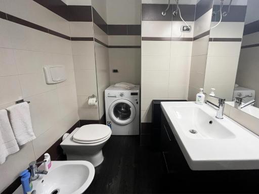 Elegante bilocale Torre Pontina - Housity