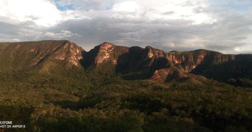 Chale duplex com vista para a Serra do Segredo - Housity