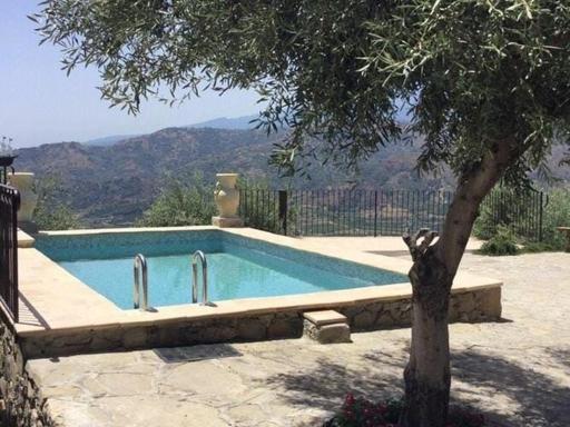 Charming cottage in Gaggi with swimming pool - Housity