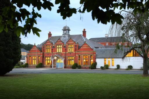 St Mary's Inn - Housity