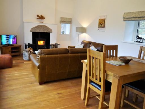 The Fish House - Housity