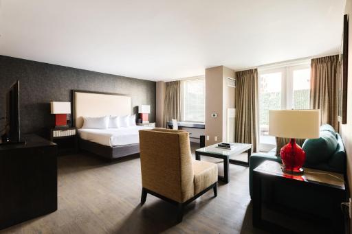 2500 Penn, a Placemakr Experience - Housity
