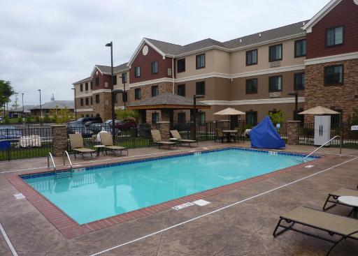 Staybridge Suites Bowling Green by IHG - Housity