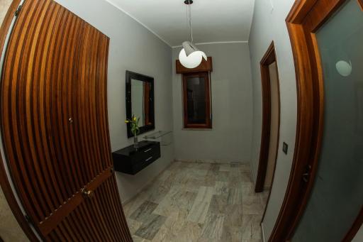 Araba Fenice_Nord - Housity