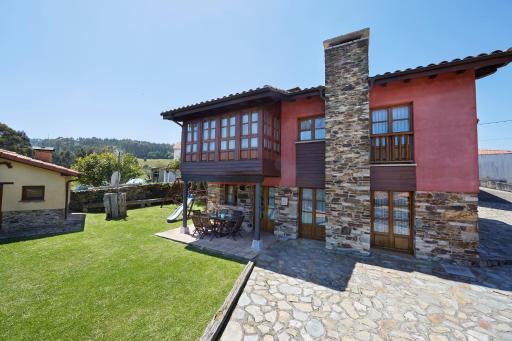 La Quintana de Somao, Casa de Abajo - Housity