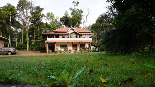 Mallandur Homestay - Housity