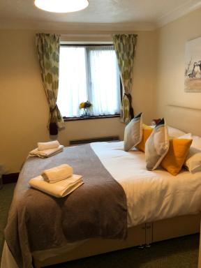 Quayside Close Holiday Apartments - Housity