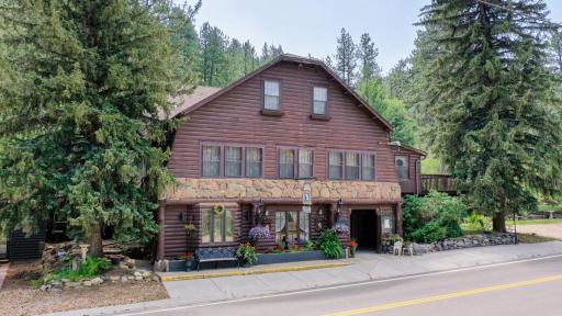 Inn of Glen Haven - Housity