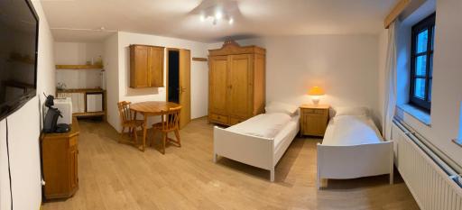 Kleine Bleibe - Housity