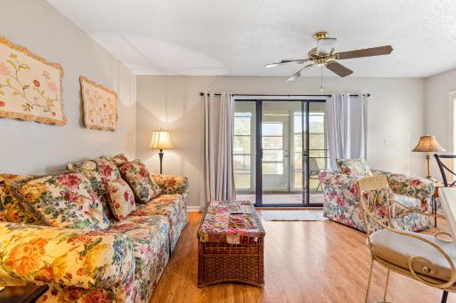 Golf and Sea Retreat - Housity