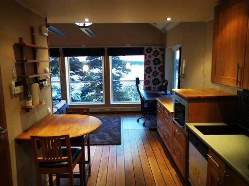 Villa Kolarvik with private beach - Housity