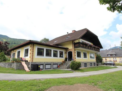 Modern Apartment in Sankt Michael im Lungau - Housity