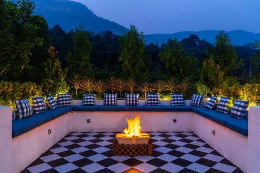 SaffronStays Turquoise Maison, Karjat - Hizvo