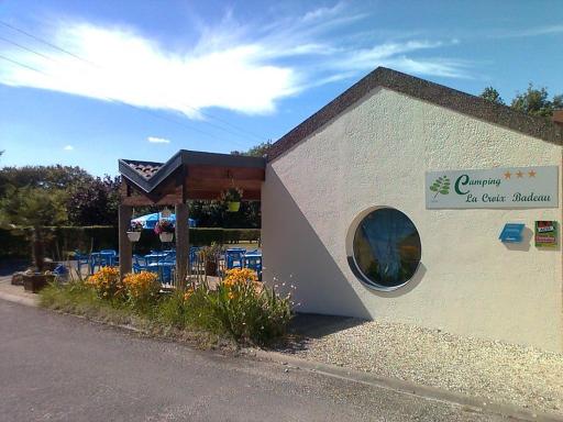 Camping La Croix Badeau - Housity