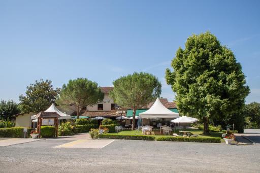 Logis Hôtel et Restaurant La Bombardière - Housity