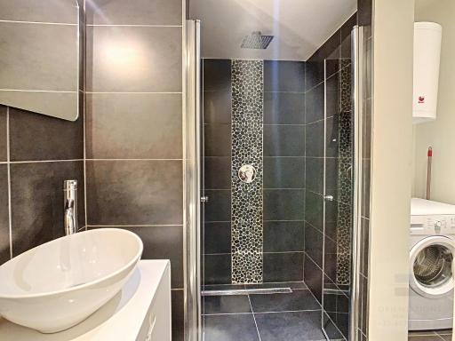 Flat Moliere - Housity