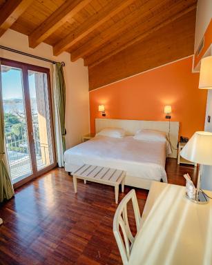 Hotel Ristorante Vecchia Riva - Housity
