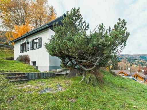 Pretty Holiday Home in Bad Kleinkirchheim close to Ski Area - Housity