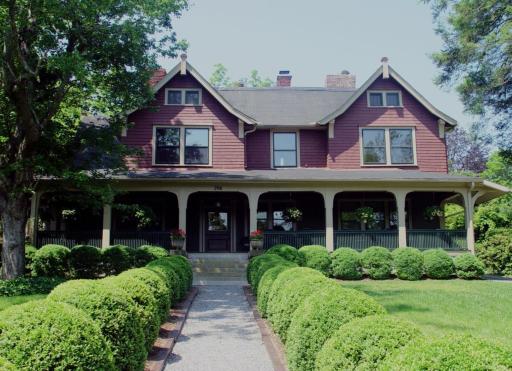 1900 Inn on Montford - Housity
