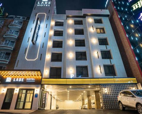 LABE Hotel - Housity