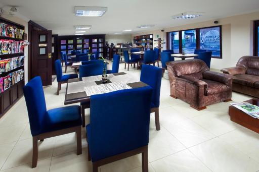Hotel Fernando Plaza - Housity