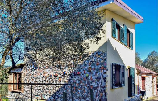 Amazing Home In Palmi With Wifi - Housity