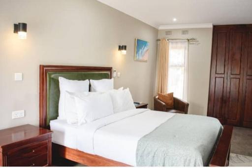 Unji Lodge - Housity