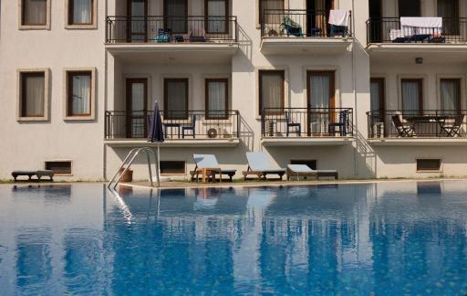 Karaburun Konak Hotel - Housity