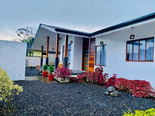 Villa Blanca Puyo - Housity