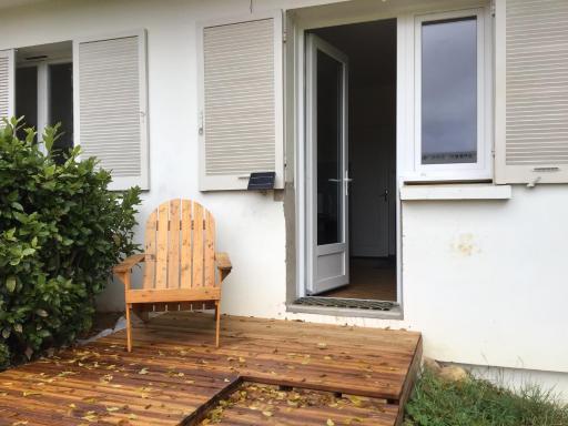 Besac Urban Lodge - Housity