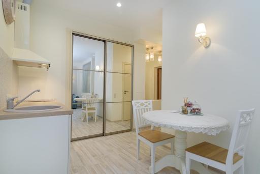 M.K. Čiurlionis 7 - Housity