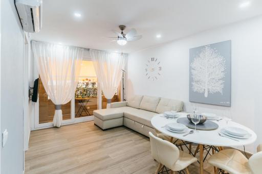 Trendy Homes Federico García Lorca - Moderno, céntrico y silencioso - Housity