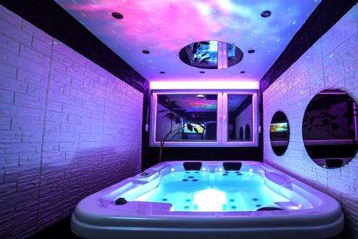Aurora Lux Spa Smart apartments - Housity