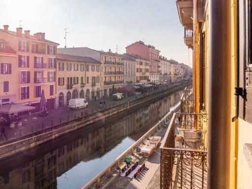 Romantic flat on Navigli river by Easylife - Housity