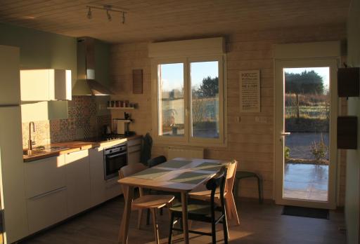 Gîte de la Tuillère, maison contemporaine en bois avec vue et piscine - Housity